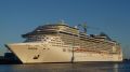 MSC Divina - quai de Penhoet - 13 mai 2012.JPG
